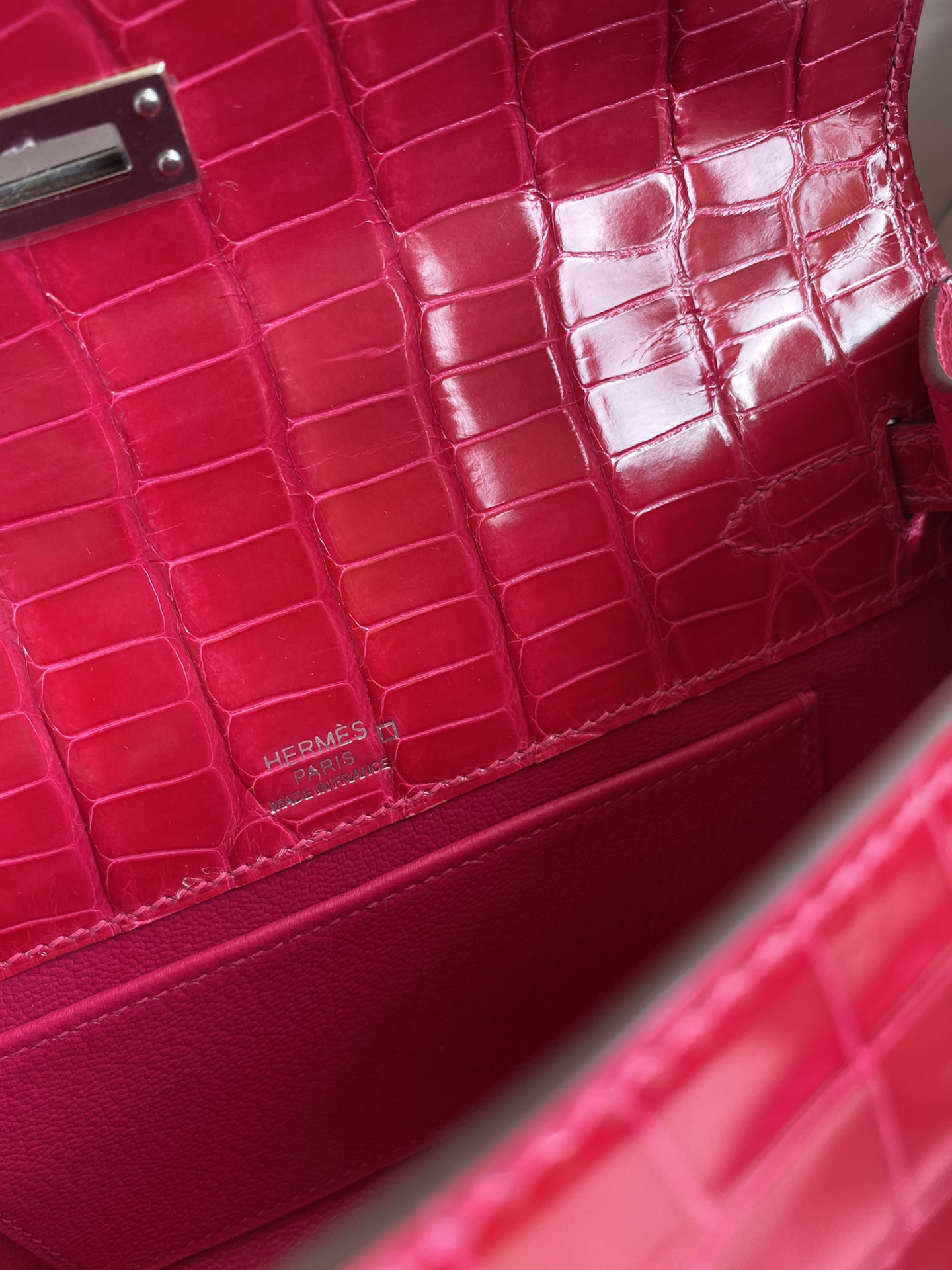 Hermes Mini Kelly Pochette 22cm Bag In Rose Red Shiny Alligator Leather